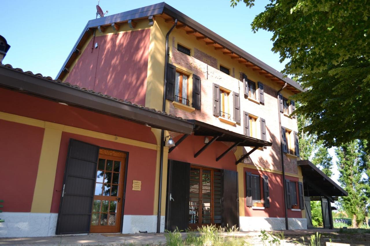 La Locanda Nel Frutteto Rovereto sulla Secchia Exterior foto